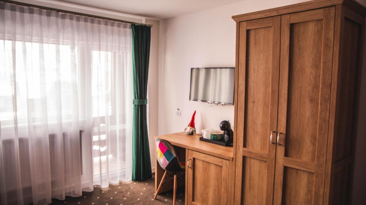Paunasul Codrilor Câmpulung Moldovenesc Exteriör bild